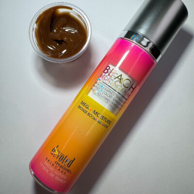 Beach Bronzing Balm smear
